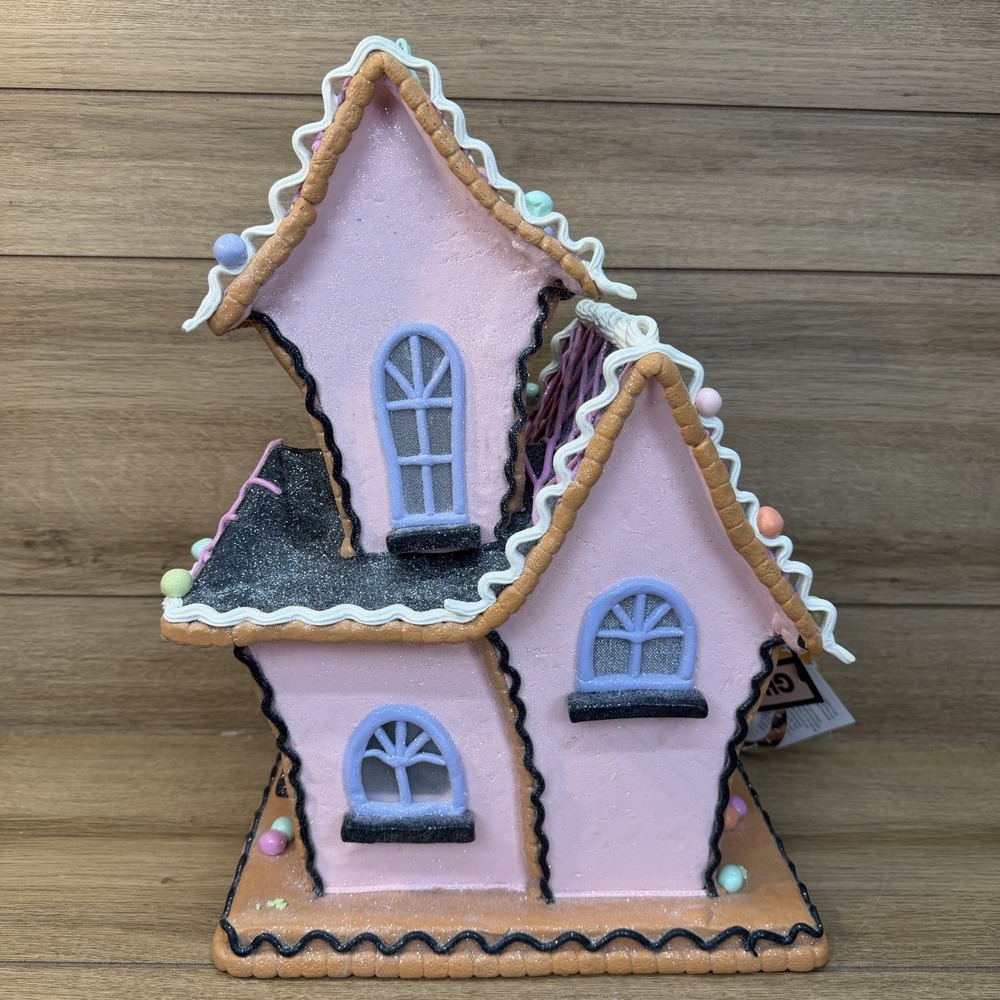 Ghoulish Garden HALLOWEEN Gingerbread Haunted House Lighted Pink Decor READ - Picture 9 of 10
